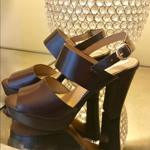 H&M - Leather Platform Heel Sandal w ankle Strap